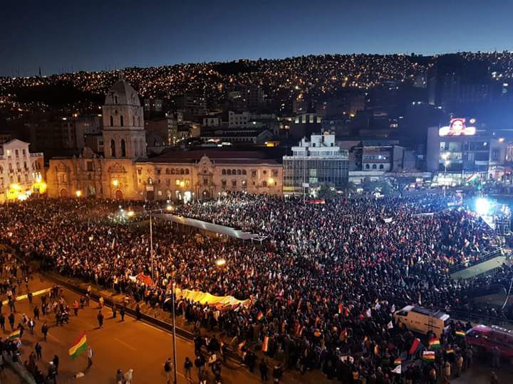 El Cabildo en La Paz repudió la polémica candidatura de Evo Morales
(Gentileza el diario Los Tiempos)
