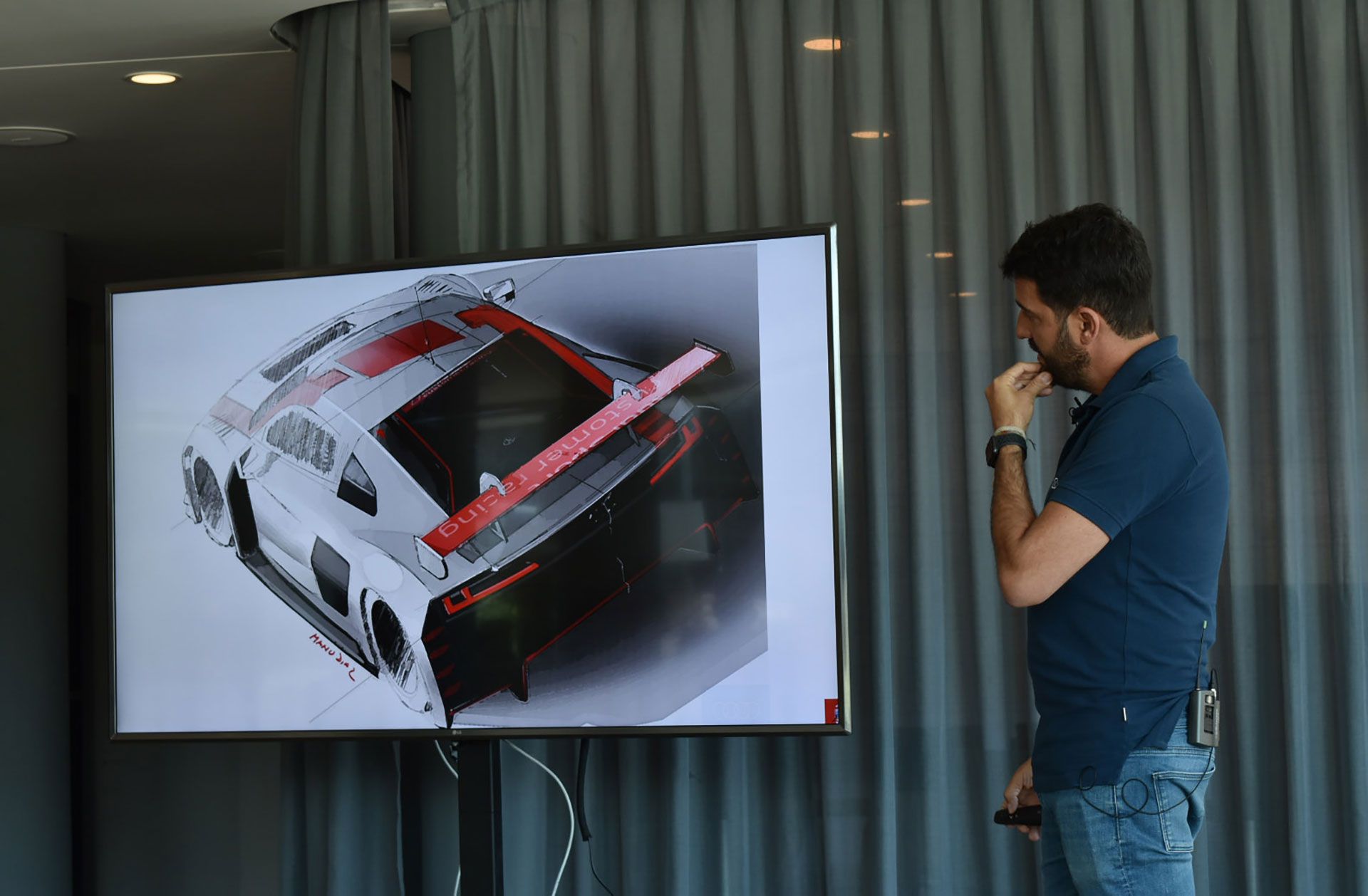 El rosarino explica el proceso de diseño de uno de los deportivos consagrados en Audi