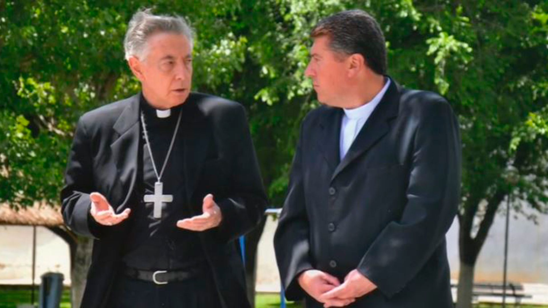 Lorenzo junto a Monseñor Héctor Aguer, uno de sus protectores