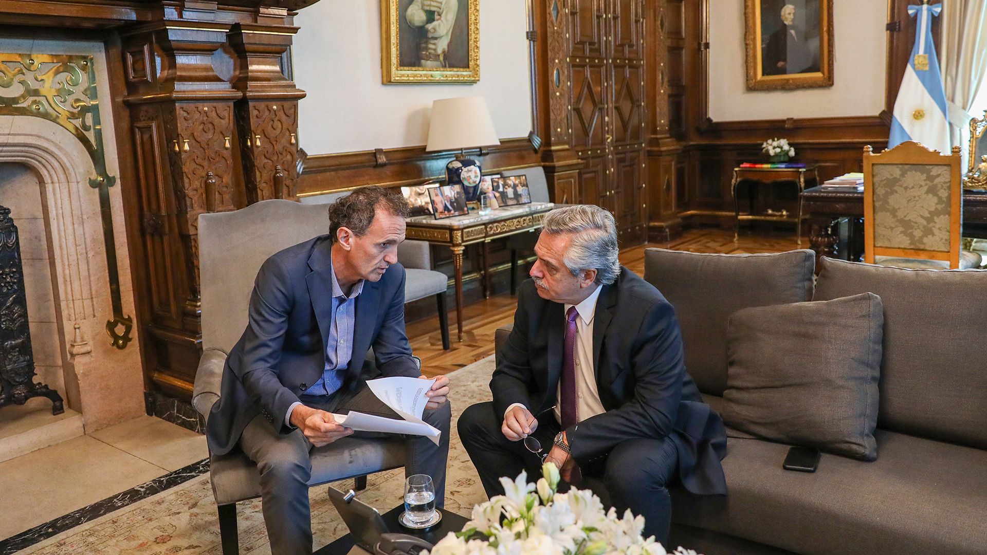 El ministro de Obras Públcas de la Nación, Gabriel Katopodis, junto al presidente Alberto Fernández