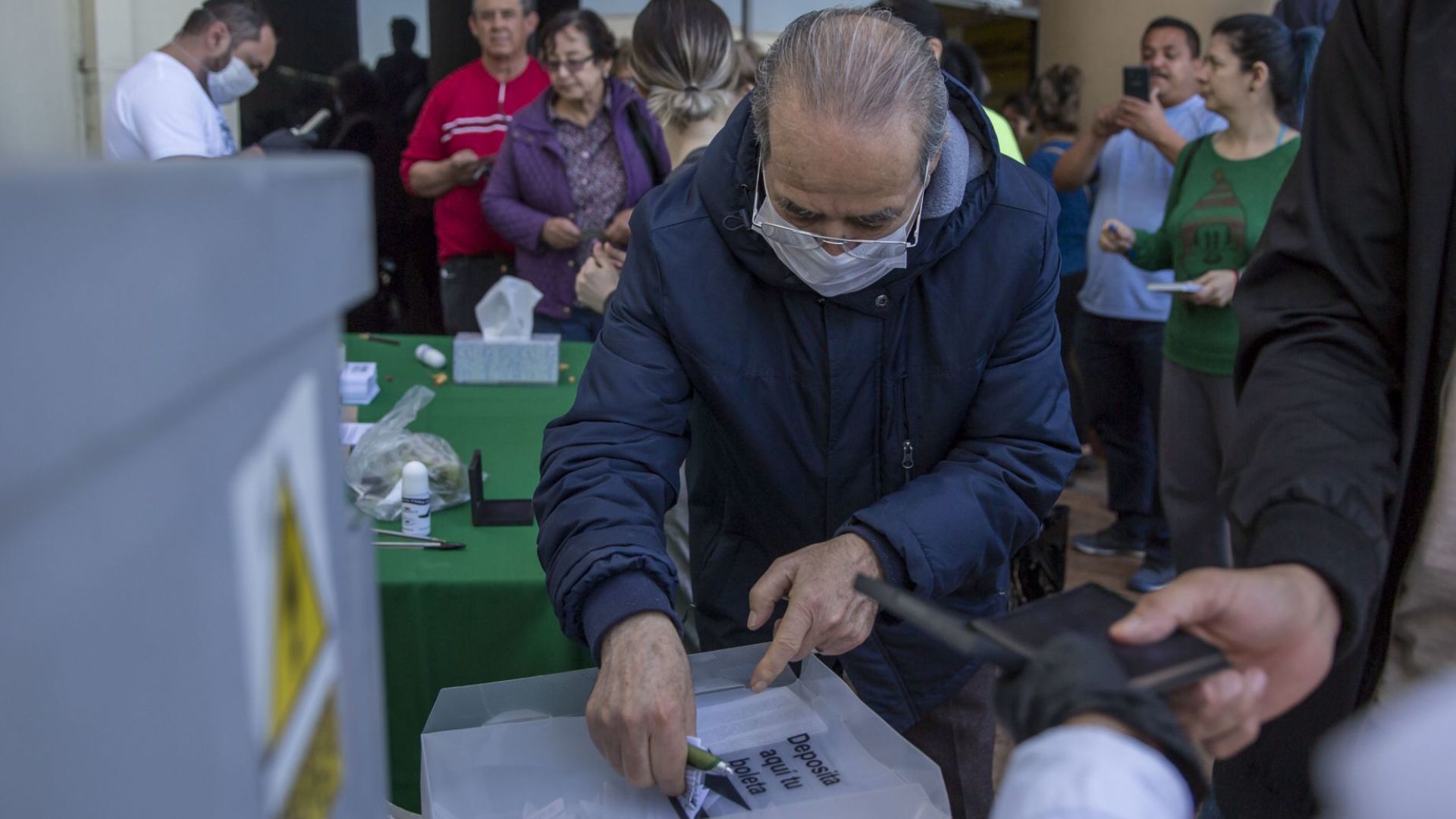La consulta ciudadana en Mexicali impactó también en el mercado mexicano, de acuerdo con expertos (Foto: Omar Martínez/ Cuartoscuro)