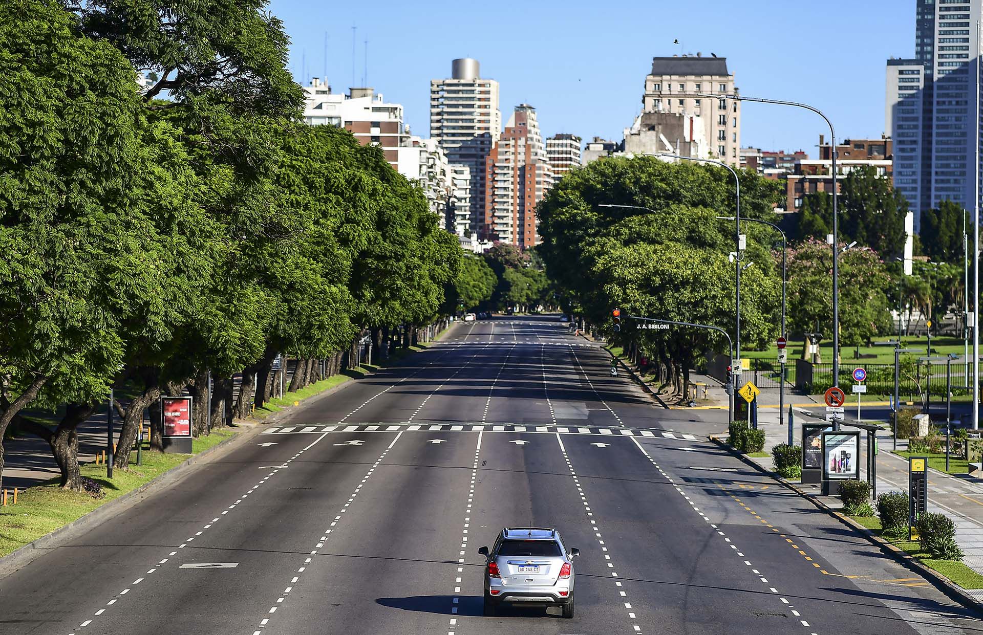 La ciudad de Buenos Aires durante la cuarentena (Photo by RONALDO SCHEMIDT / AFP)