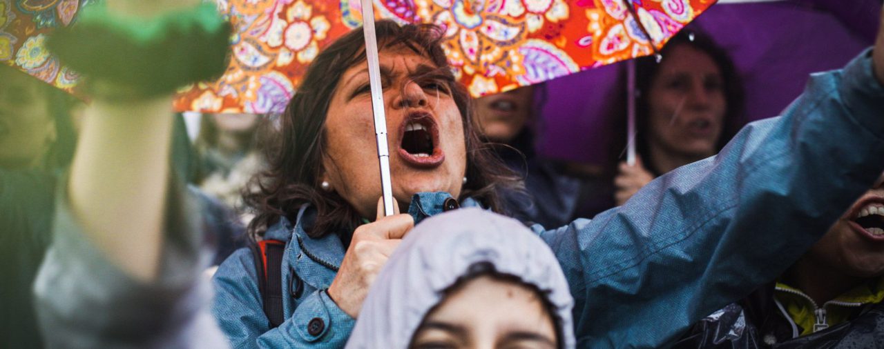 Arrancó el 34° Encuentro de Mujeres en La Plata: pese al diluvio, se espera un récord histórico de participantes