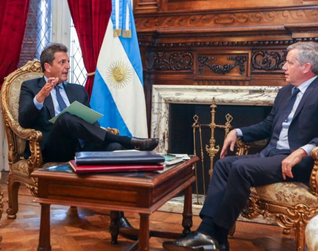 Emilio Monzó reúne a su propia tropa y saldrá a disputarle la conducción de Cambiemos a Mauricio Macri