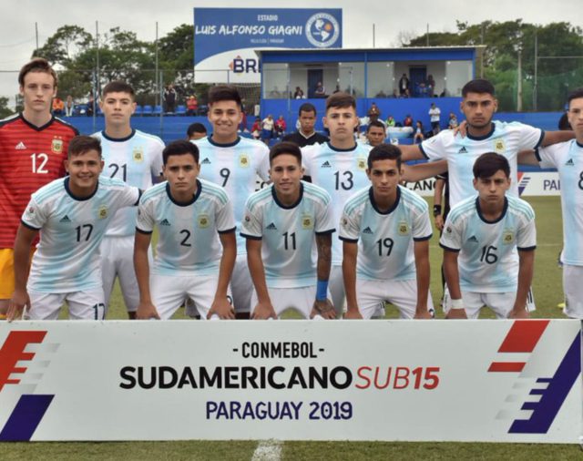 La Selección Sub 15 se enfrenta a Brasil por la final del Sudamericano: hora, TV y formaciones