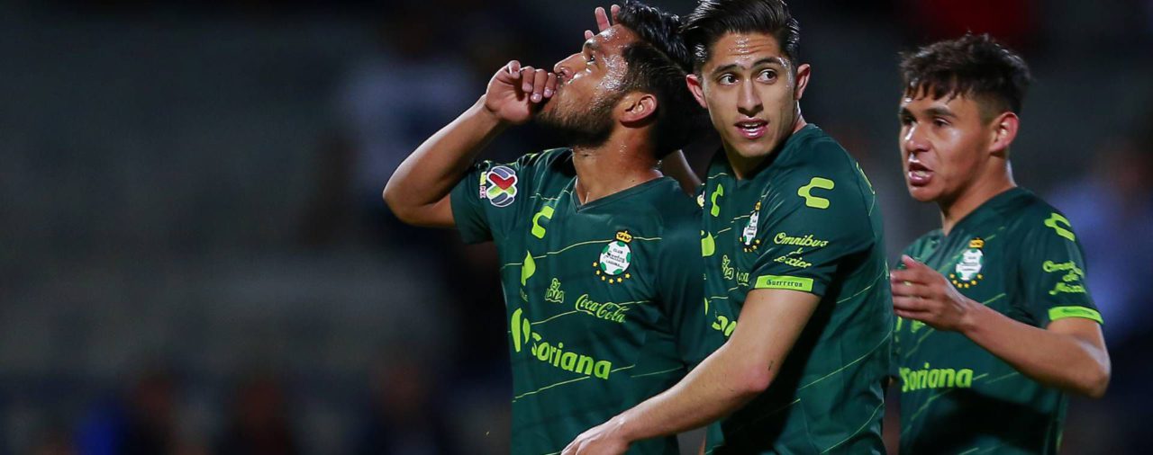 Pumas ganó 2-1 a Santos Laguna, pero quedó eliminado de la Copa MX por el marcado global