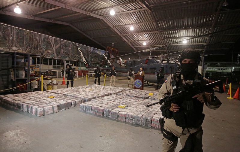 Costa Rica dice decomisa mayor cargamento de cocaína en su historia