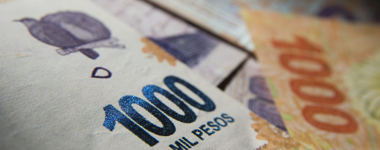 Analizan emitir billetes de $5.000 para abaratar los costos de imprimir dinero