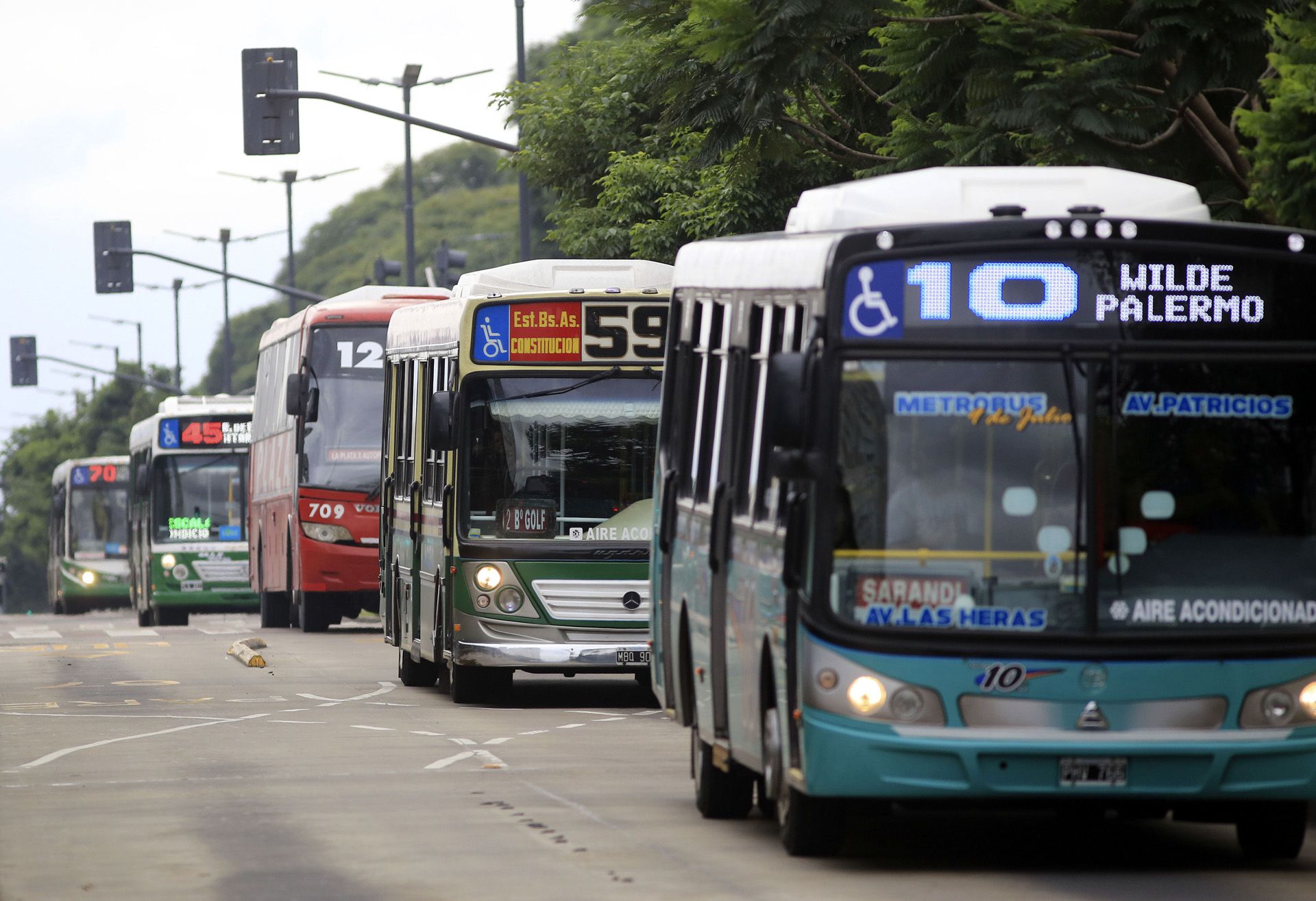 Se limitará el transporte público entre la Ciudad y la Provincia de Buenos Aires (Foto NA: JUAN VARGAS)