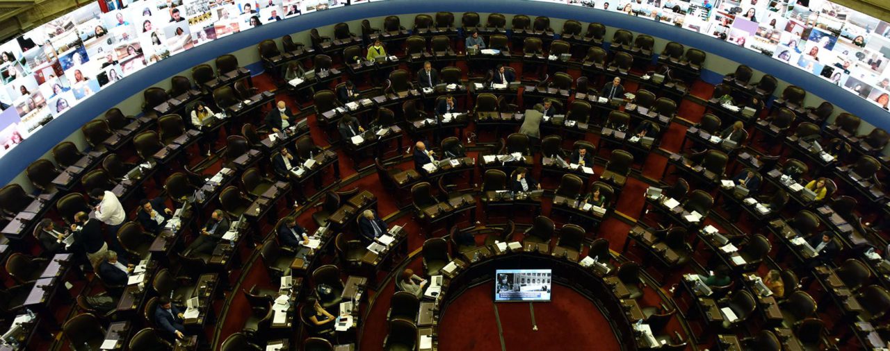 La Cámara de Diputados aprobó beneficios para el personal de la Salud y trabajadores esenciales en la primera sesión virtual de la historia