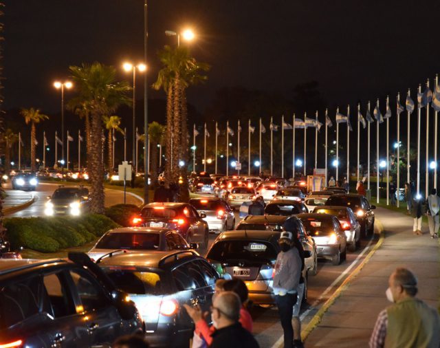 Pese a la advertencia de la Policía, en Tigre realizaron una caravana en contra de la cuarentena
