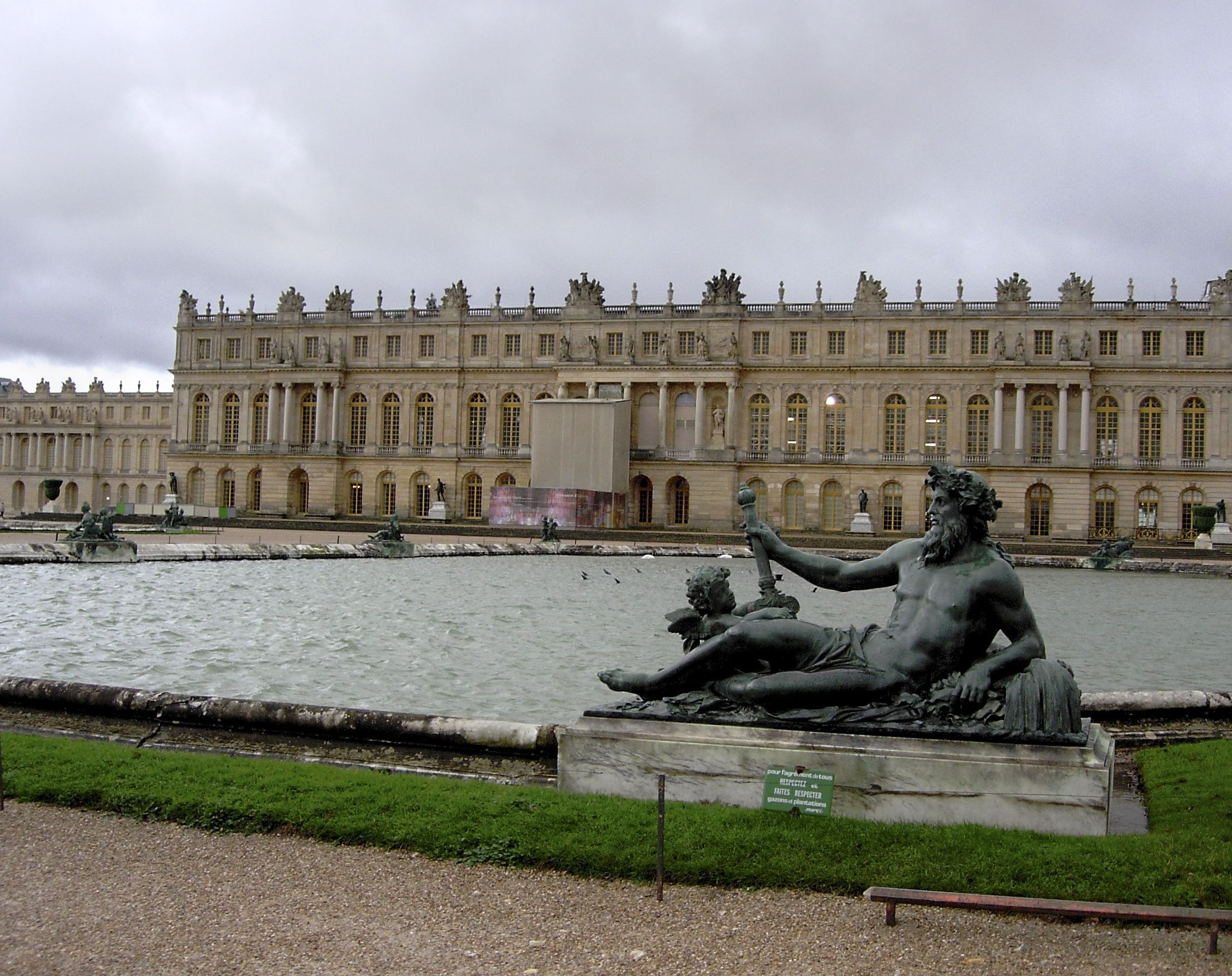 Fachada del palacio de Versalles que da al jardín. EFE/J.L Pino/Archivo 
