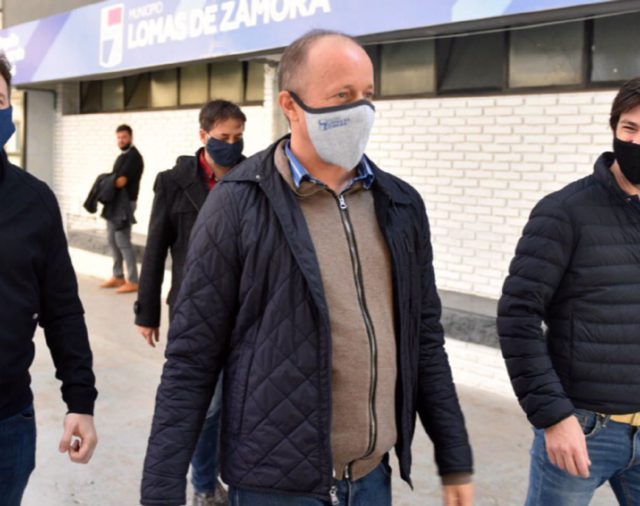 Martín Insaurralde continuará internado por coronavirus y será tratado con plasma