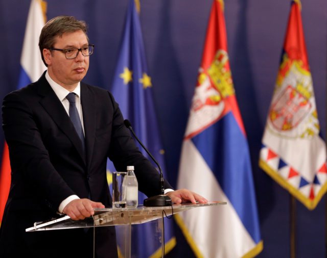 Serbia celebra parlamentarias con el partido del presidente como favorito