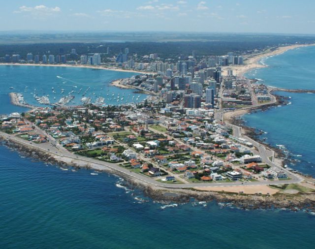 Uruguay reduce aun más su carga fiscal y apuesta a que más extranjeros obtengan la residencia fiscal