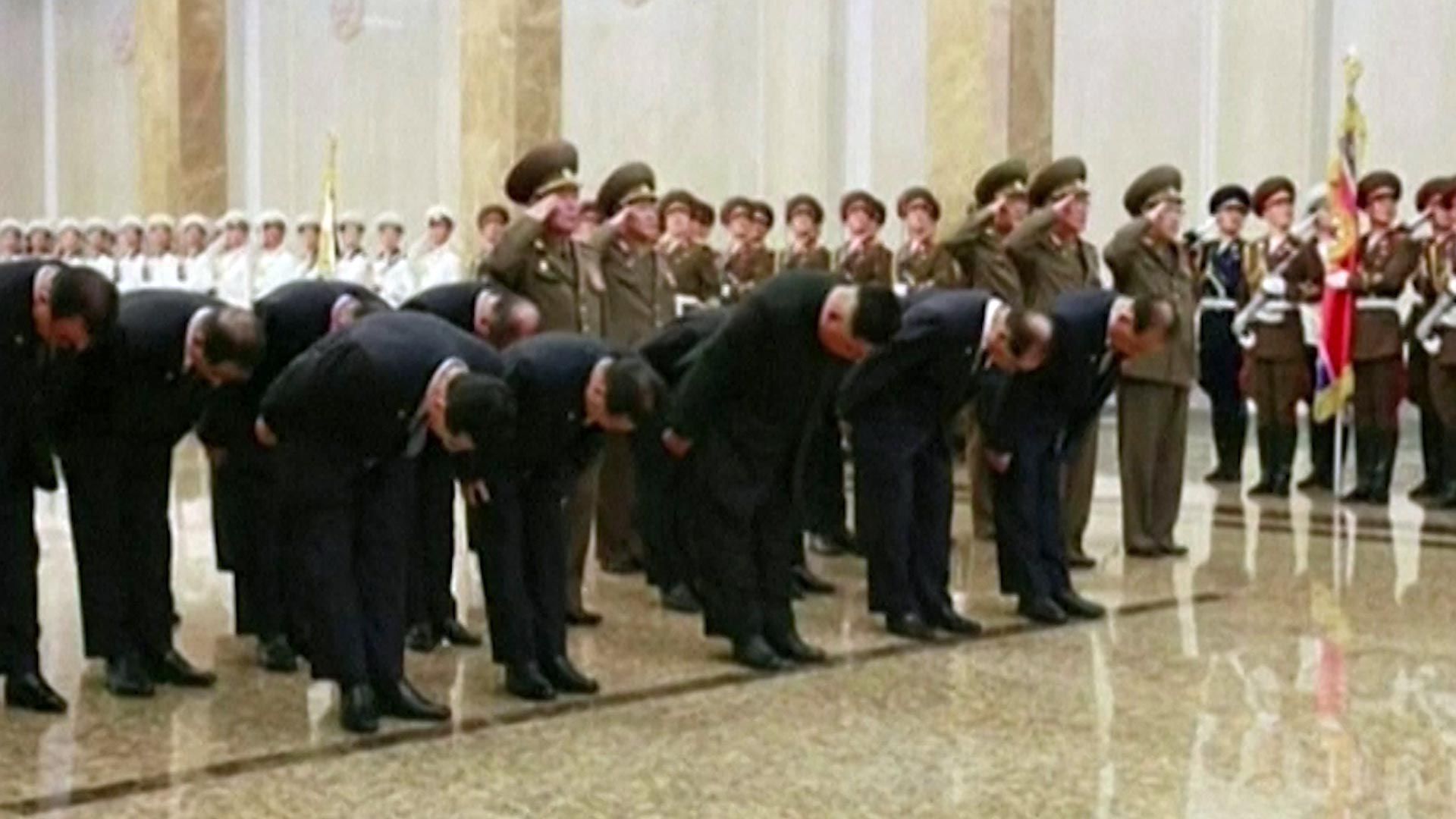 Kim Jong Un tributo abuelo