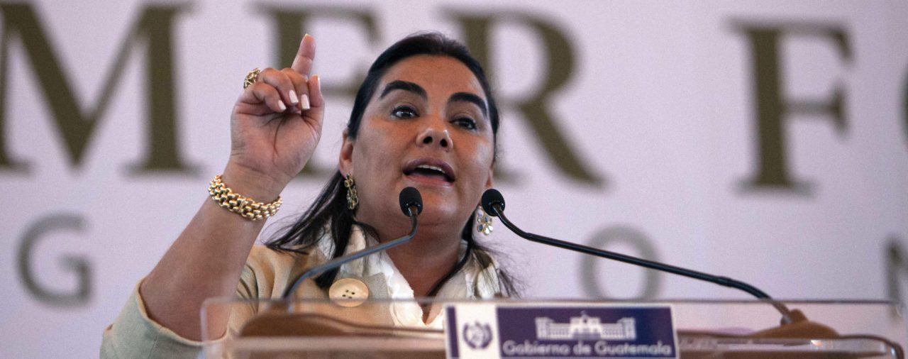 Ordenan liberar a la ex primera dama hondureña condenada por corrupción