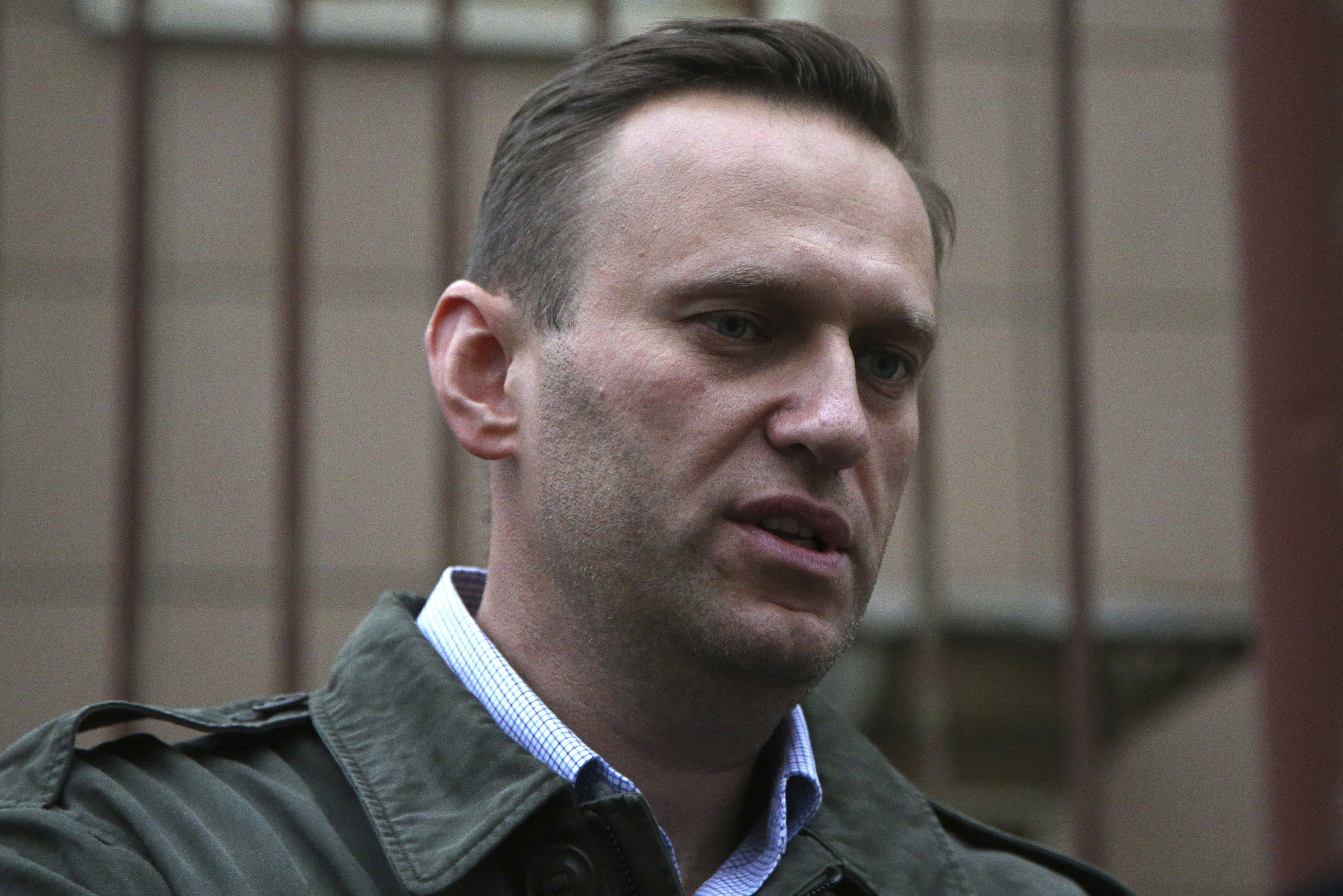 Los médicos niegan el permiso para transportar a Navalni al extranjero