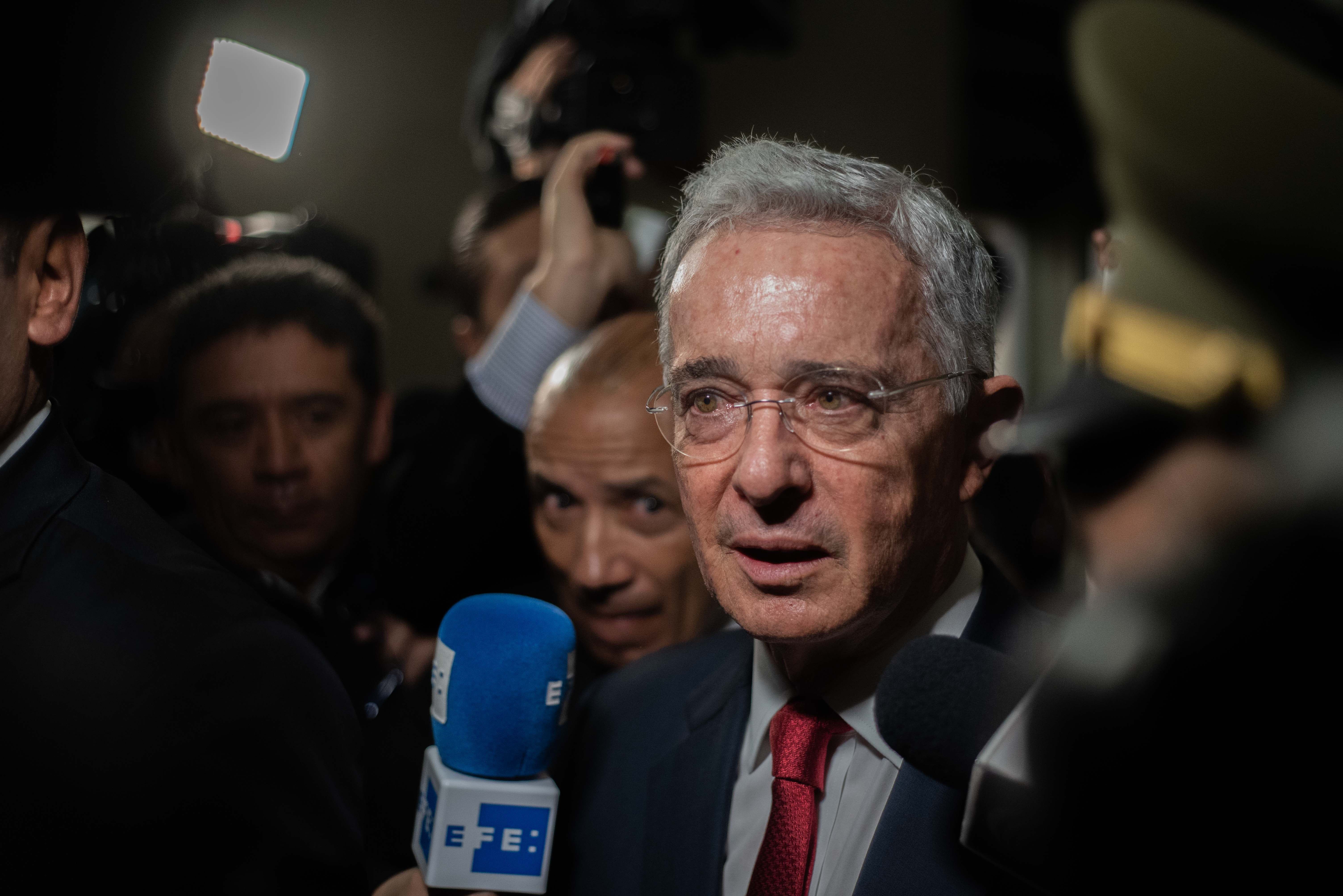El ex presidente de Colombia, Álvaro Uribe. Foto: EFE/Juan Zamara