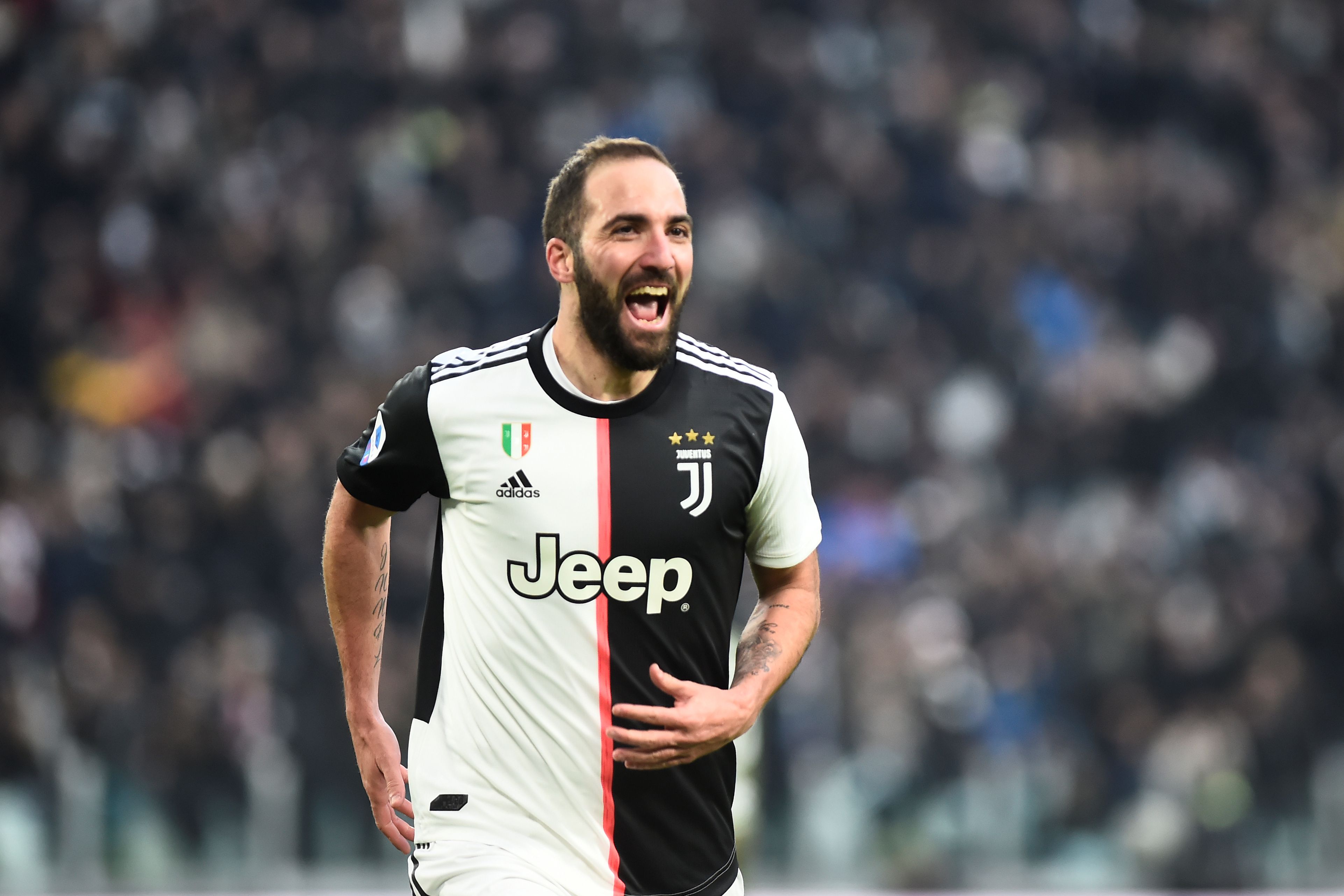Gonzalo Higuaín ganó cinco títulos con la camiseta de Juventus (REUTERS/Massimo Pinca)