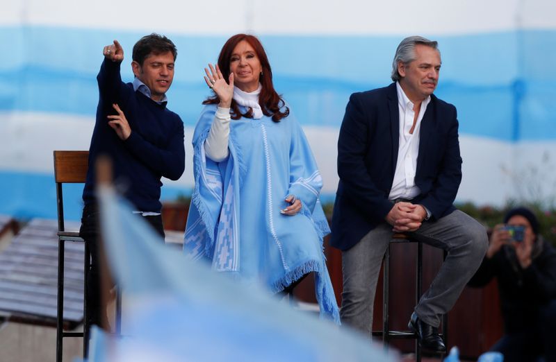 Axel Kicillof, Cristina Kirchner y Alberto Fernández (REUTERS/Agustin Marcarian)