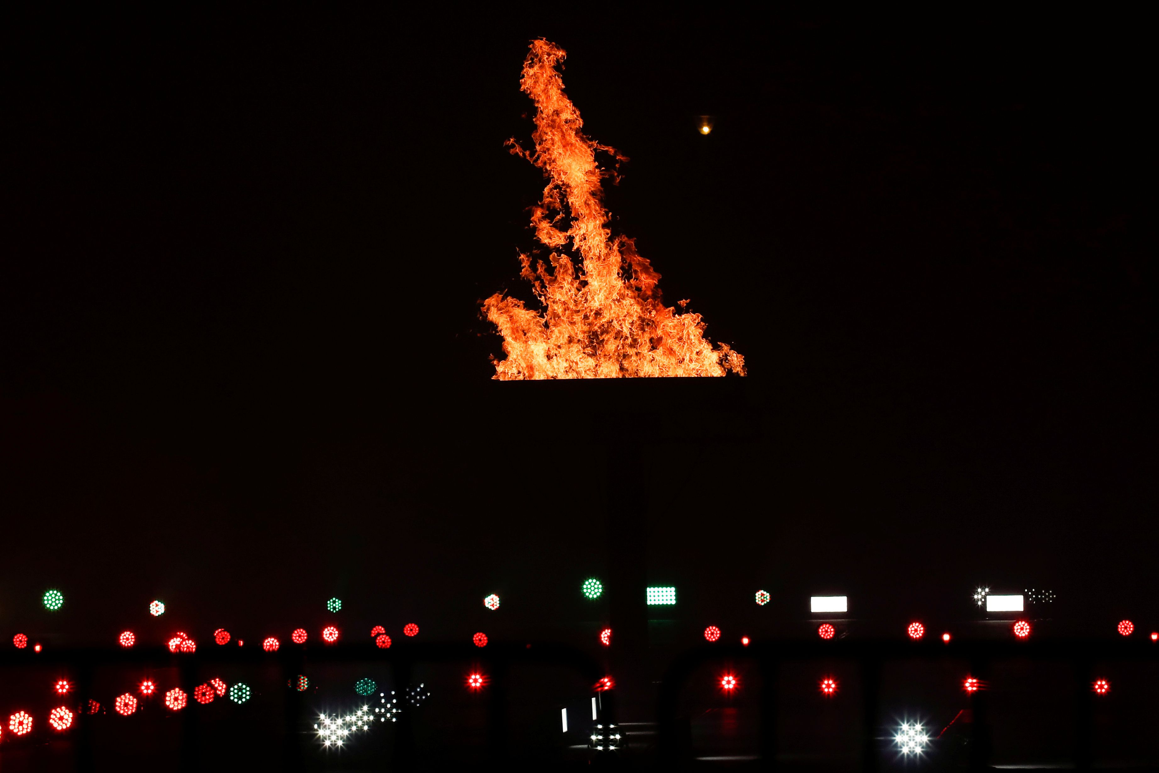 La llama de la esperanza representa "el perfil social de la lucha por la independencia" (Foto: Reuters /Henry Romero)
