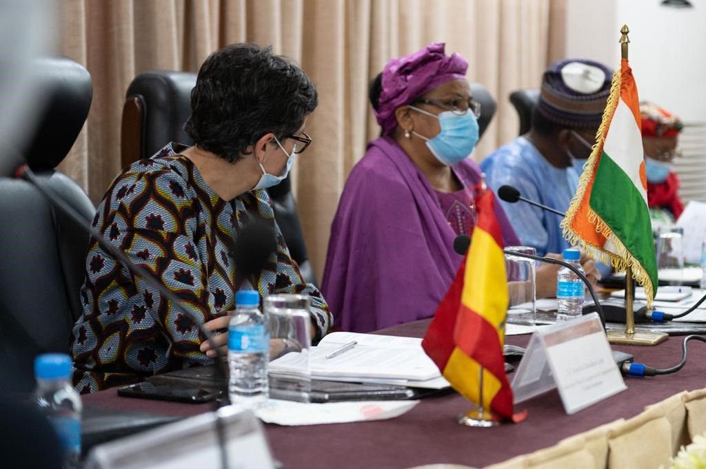 10/10/2020 La ministra de Asuntos Exteriores, Arancha González Laya, y la ministra de Planificación de Níger, Aïchatou Boulama Kané POLITICA AFRICA NÍGER INTERNACIONAL MINISTERIO DE ASUNTOS EXTERIORES Y COOPERACIÓN 