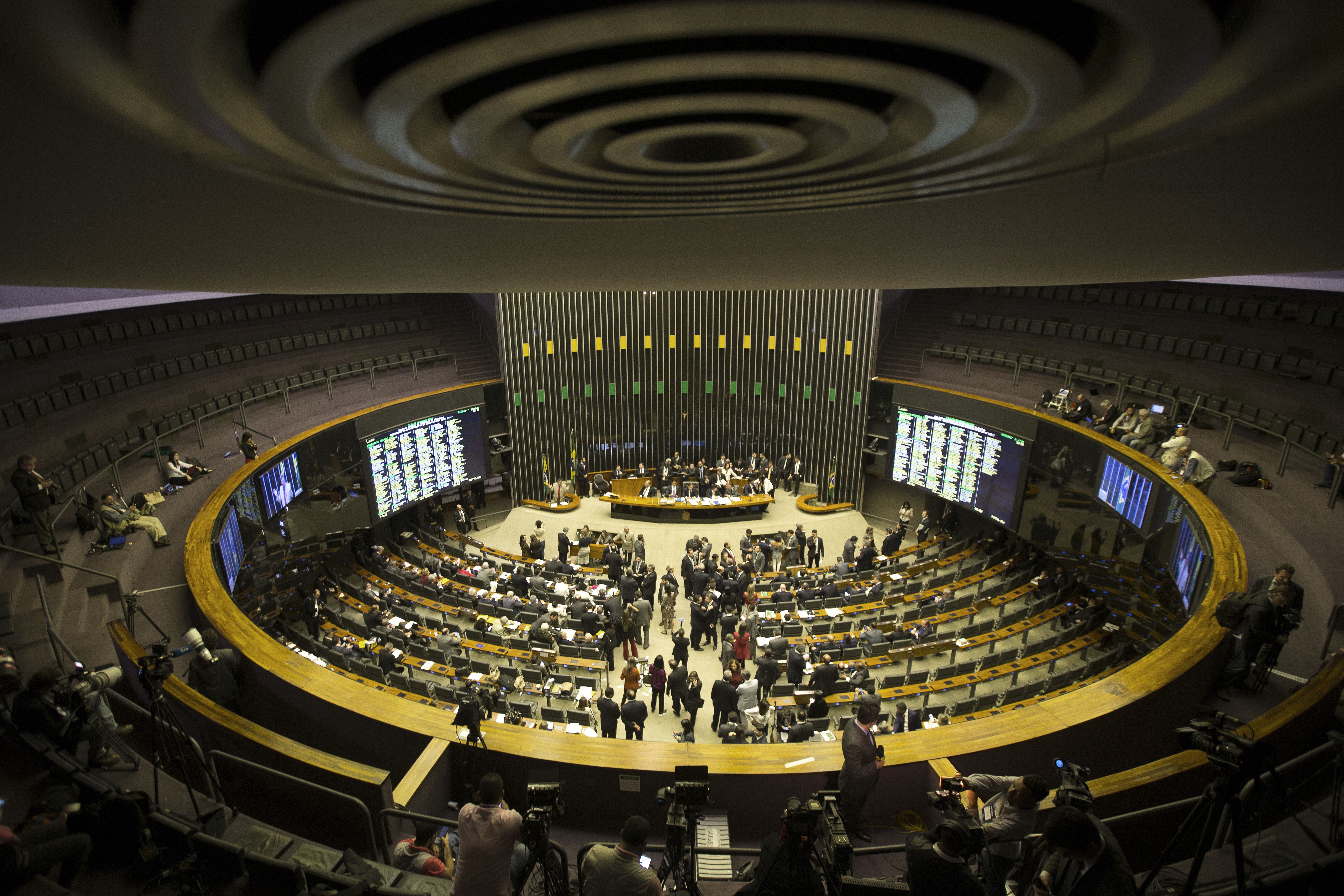 Vista general del Plenario de la Cámara de Diputados, en Brasilia (Brasil). EFE/Joédson Alves/Archivo 