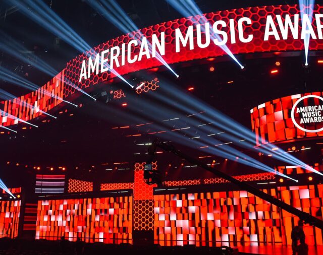 La lista parcial de ganadores de los American Music Awards 2020