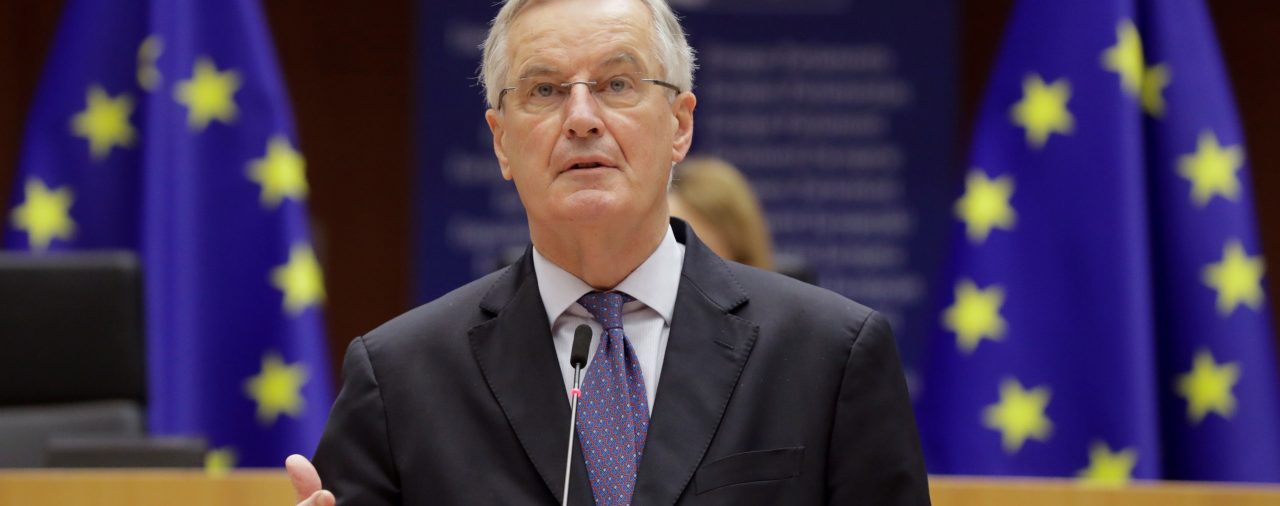 Barnier avisa de que solo quedan "algunas horas" para tener pacto pos Brexit
