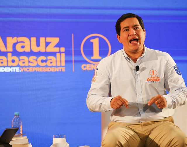 El Consejo Electoral de Ecuador aprueba la candidatura correísta de Arauz
