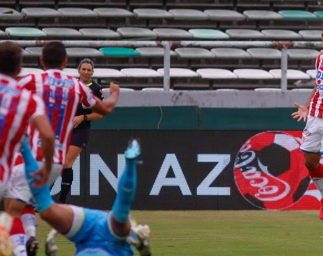 Talleres le ganó un partidazo a Banfield y puso al rojo vivo la Zona Campeonato B: San Lorenzo cayó con Gimnasia y se quedó sin chances