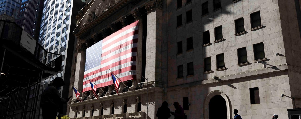Wall Street abre con ganancias tras ratificarse la victoria electoral de Biden