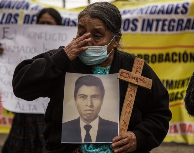 Indígenas guatemaltecas claman justicia por las víctimas del conflicto armado