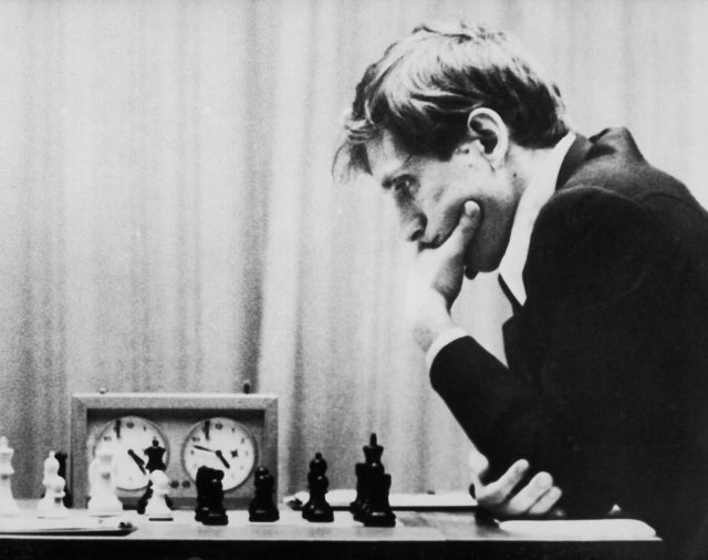 Las dos creaciones revolucionarias que dejó Bobby Fischer para modernizar al ajedrez