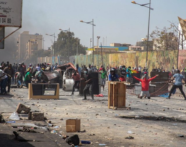 Ascienden a cuatro los fallecidos en las protestas en Senegal
