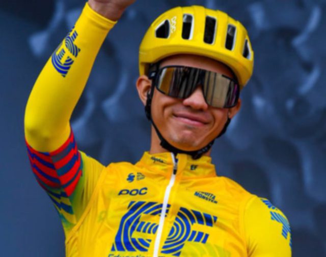 Sergio Higuita, el mejor colombiano en el inicio de la Vuelta al País Vasco