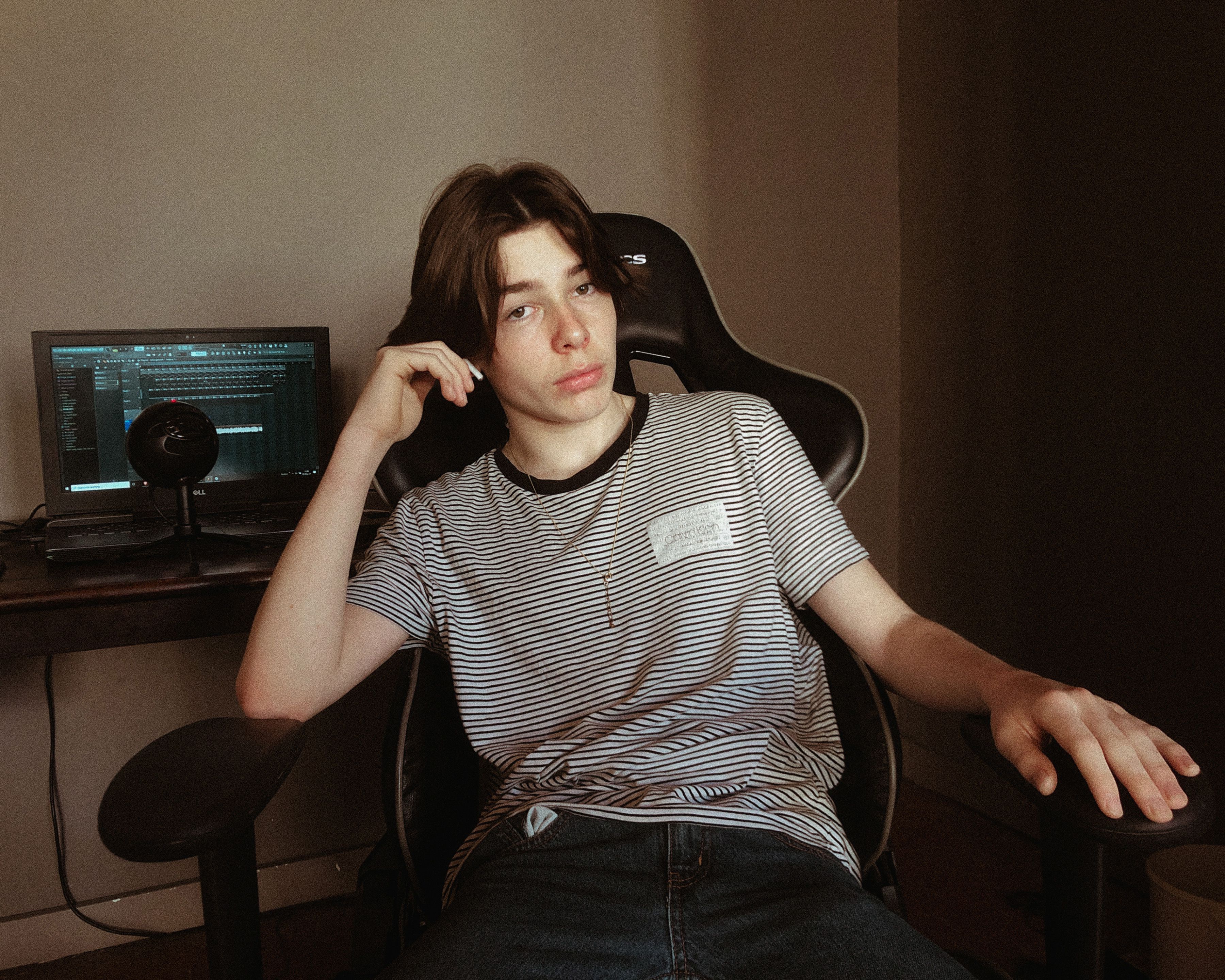 The 15-year-old musician Odin, known as lungskull, at his home in Paris, May 9, 2021. “When I wasn’t that known, I thought it was crazy that people would play my music on Roblox,” he said. (Matthew Avignone/The New York Times)