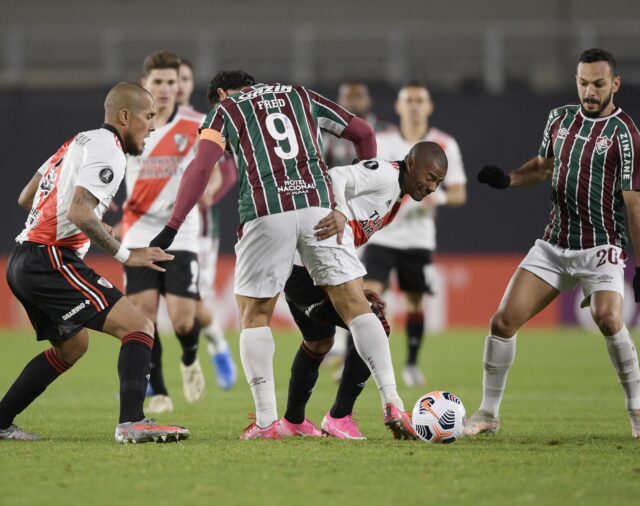 River Plate perdió ante Fluminense, pero a pesar del sufrimiento avanzó a los octavos de la Copa Libertadores