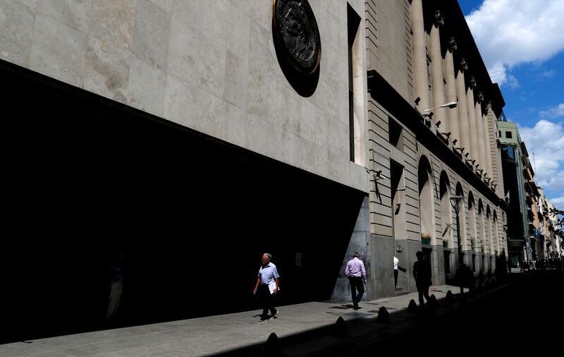 Bolsa de Argentina sube por novena sesión consecutiva, renueva máximos históricos