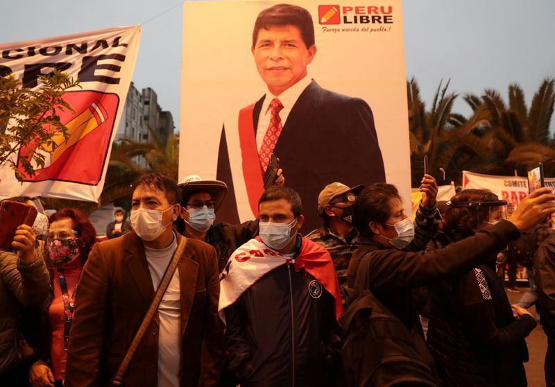 Foto de archivo de una manifestación de partidarios de Pedro Castillo en Lima
Jun 19, 2021. REUTERS/Sebastian Castaneda