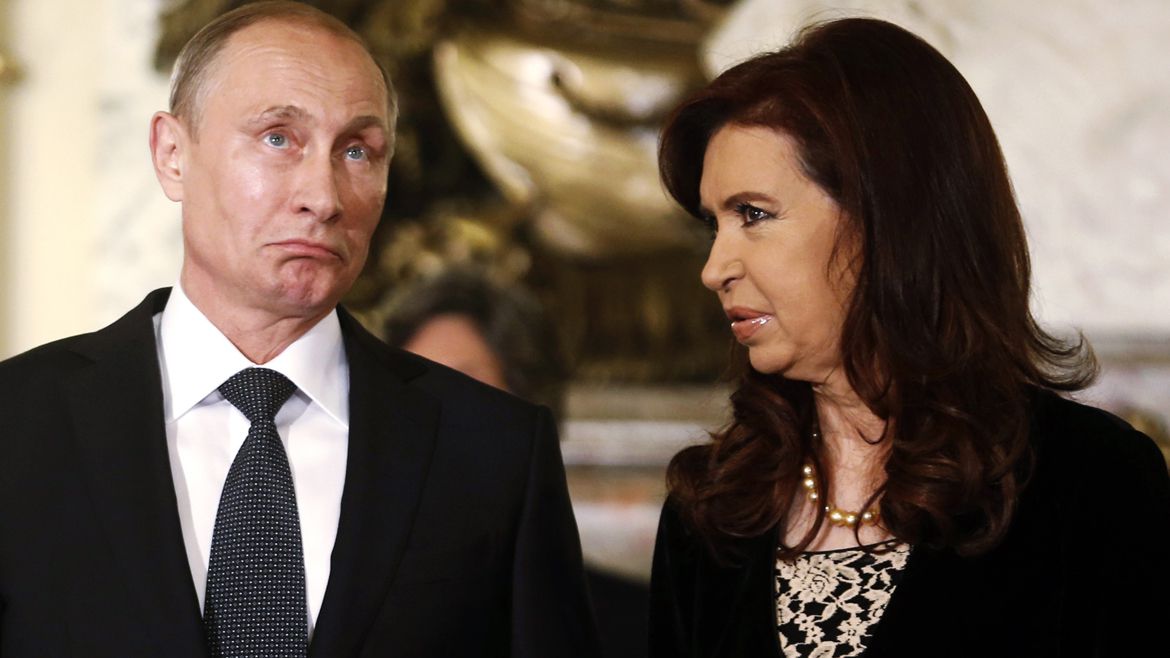 Vladimir Putin y Cristina Kirchner (Foto de archivo) 
