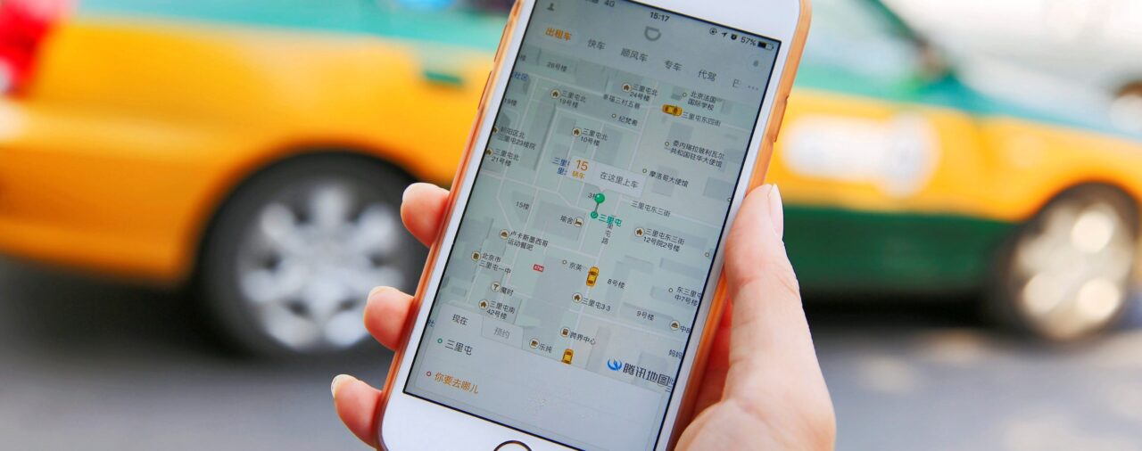 China veta la descarga de 25 aplicaciones asociadas a Didi, el "Uber chino"