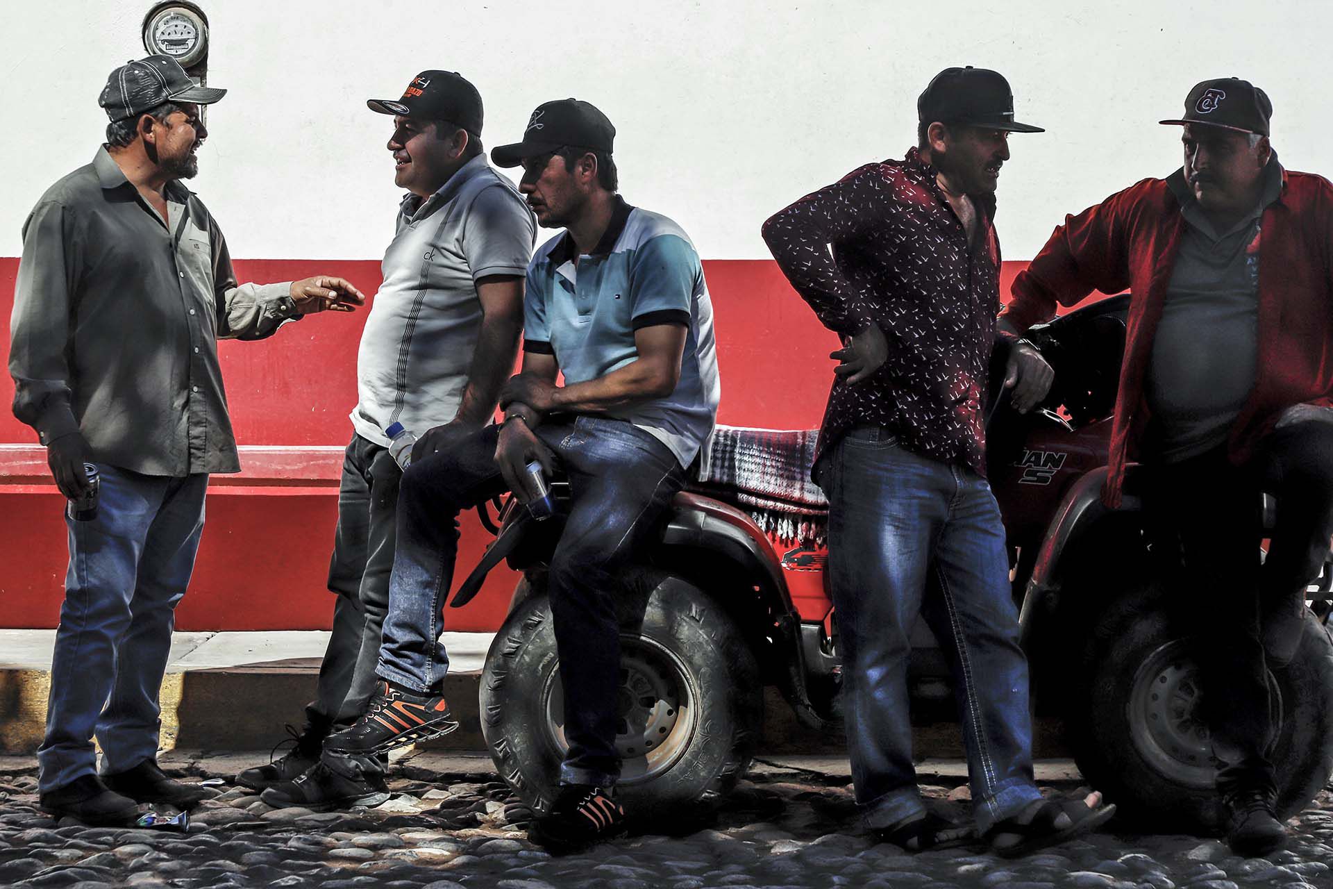 Tras la captura de "El Chapo", varios grupos pelearon por el control de la zona (Foto: RASHIDE FRIAS / AFP)