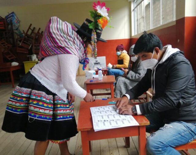 Perú.- El JNE de Perú emite todas las actas pendientes y espera proclamar al nuevo presidente antes del 28 de julio