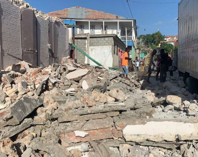 Un terremoto de magnitud 7,2 sacudió Haití: hay alerta de tsunami y temen numerosas víctimas