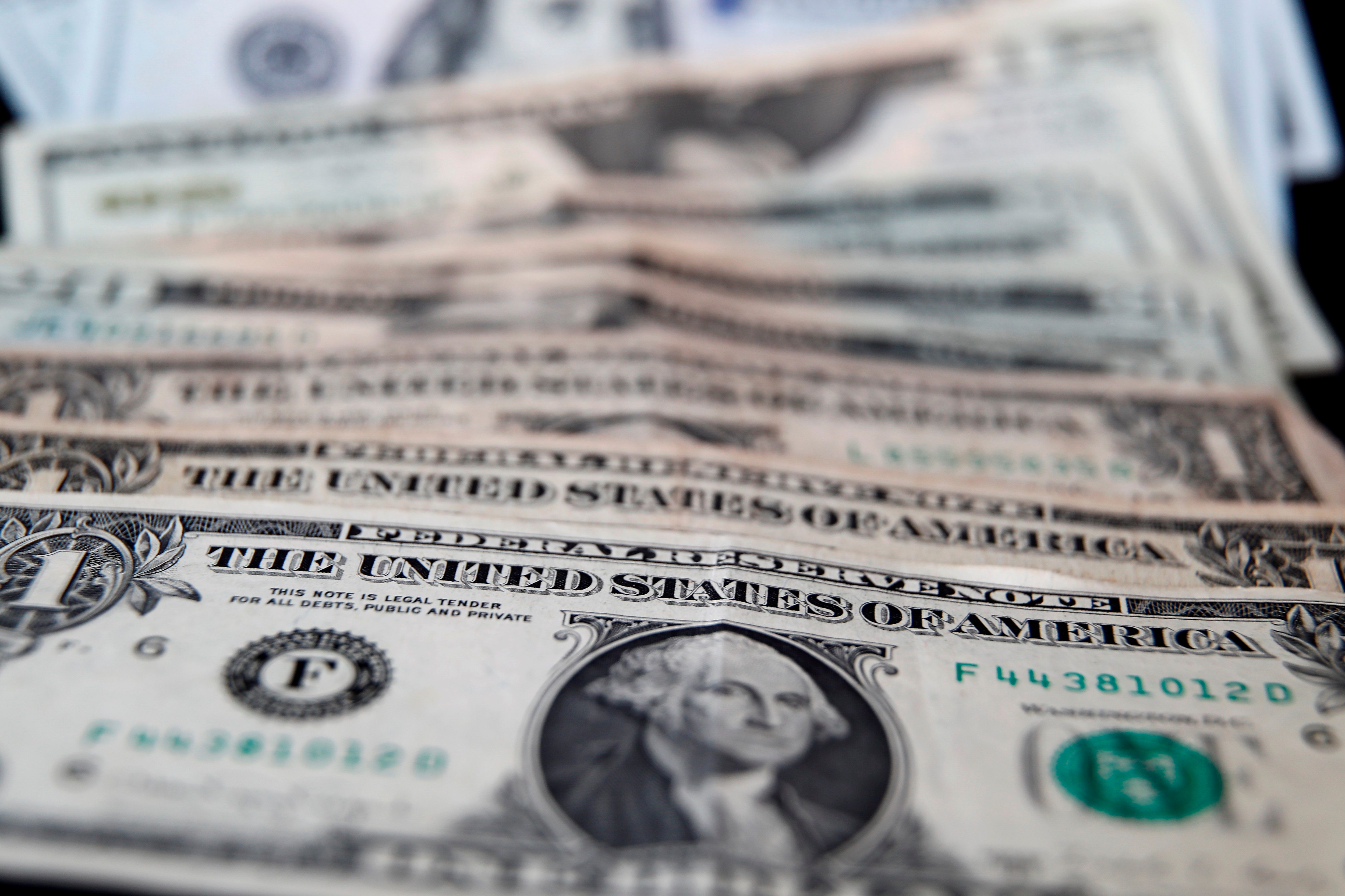 El dólar "electoral" se encarece de forma gradual y avanza más lento que la inflación. 