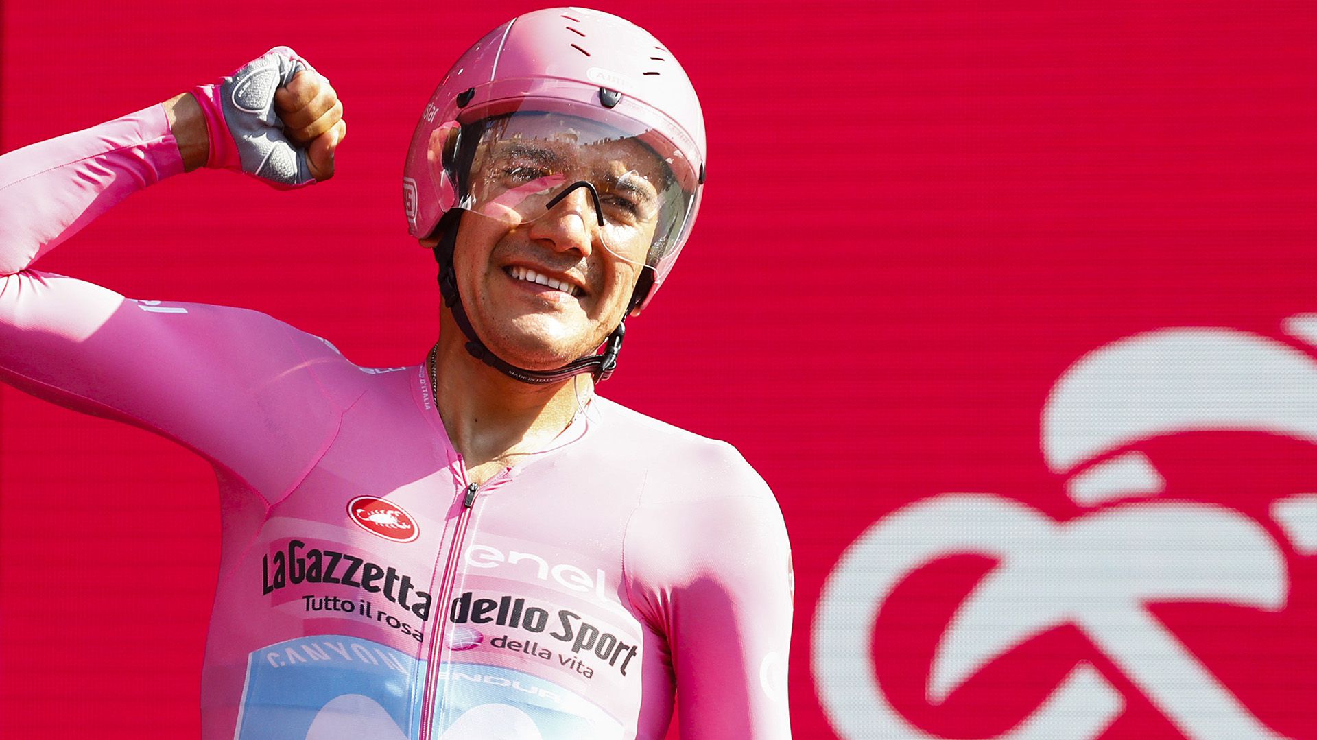 Richard Carapaz tras su conquista en el Giro de Italia 2019: Foto: Luk BENIES / AFP