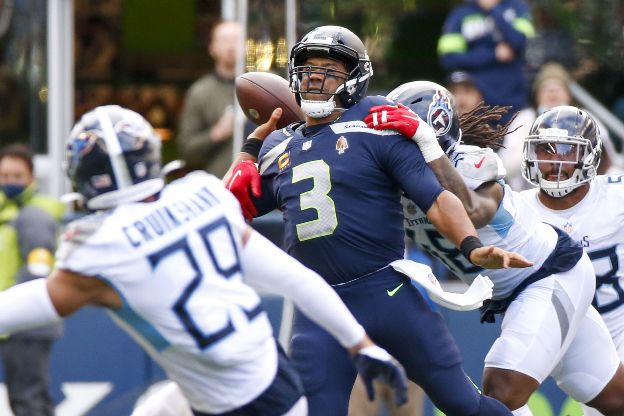 Russell Wilson no pudo evitar la derrota de su equipo, los Seattle Seahawks, en la semana dos de la NFL temporada 2021-22 (Foto: Joe Nicholson/ Reuters)