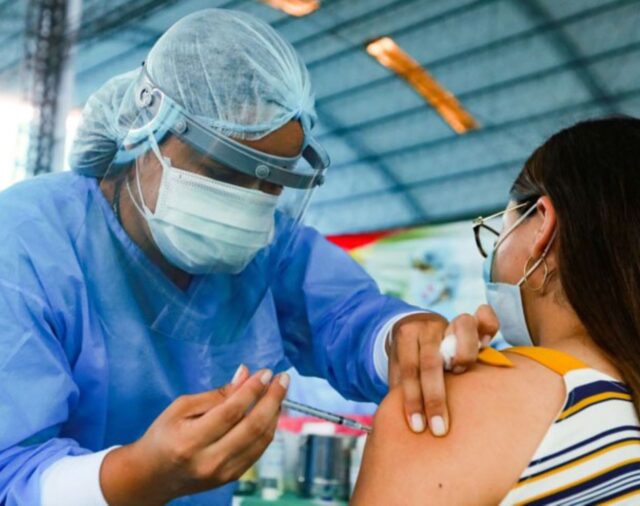 Covid-19: Perú está a 1% de inmunizar a la mitad de su población con ambas dosis